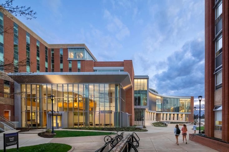 Poltekkes Kemenkes Surakarta Resmi Membuka Pendaftaran Mahasiswa Baru Tahun Akademik 2025/2026